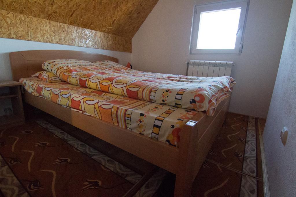Guest House Happy Zabljak  Exterior photo